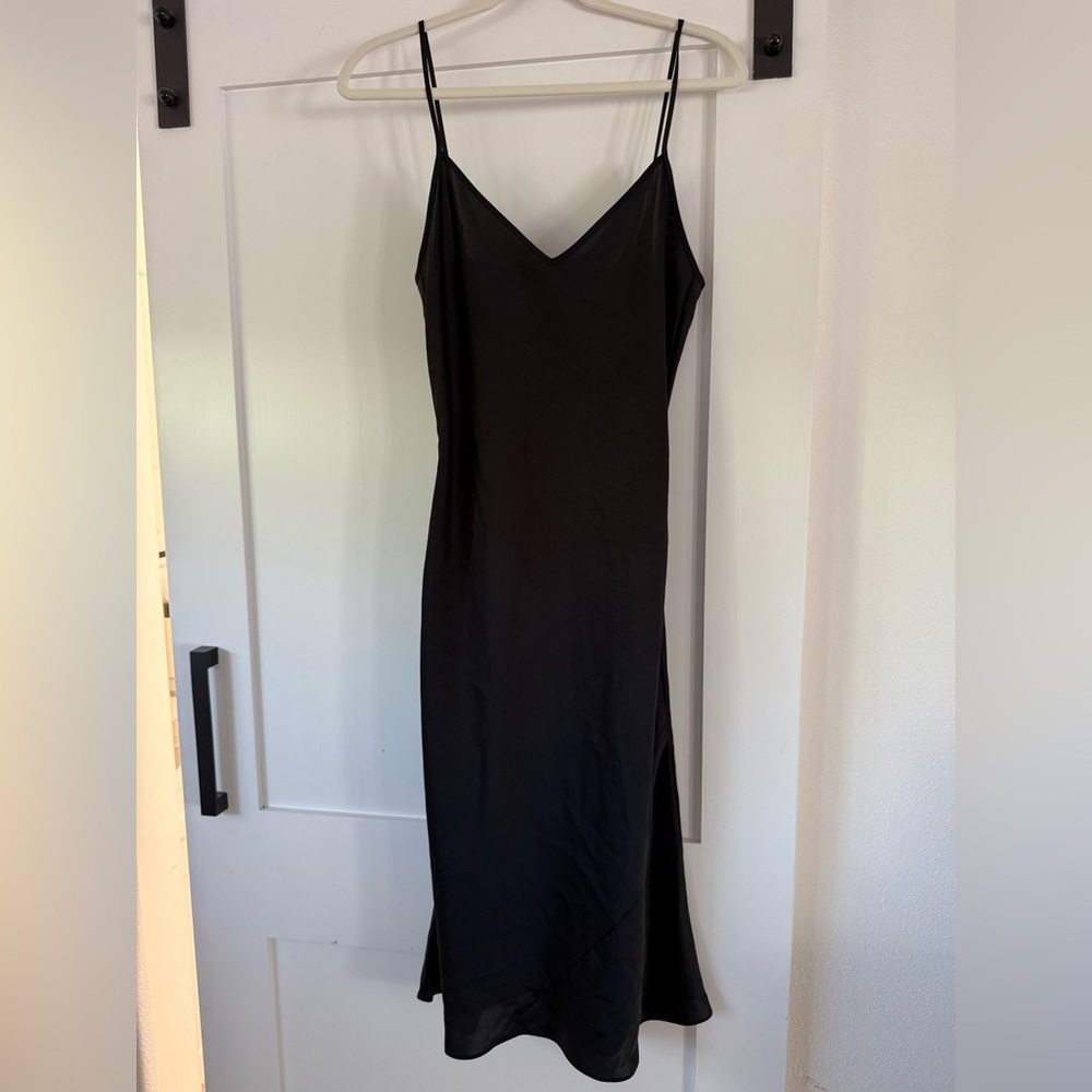 Wilfred Classic Black Maxi Dress